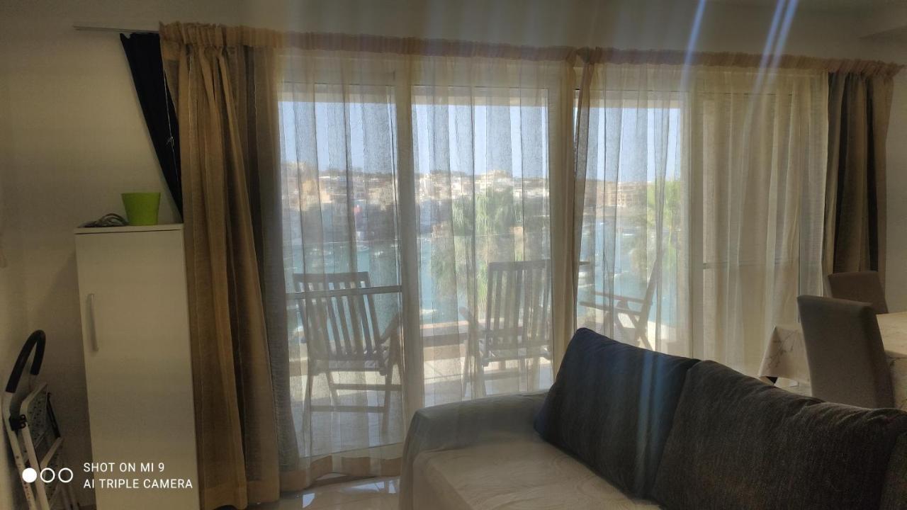 Aquamarine Sea Front Apartments - Third Floor 马尔萨斯卡拉 外观 照片
