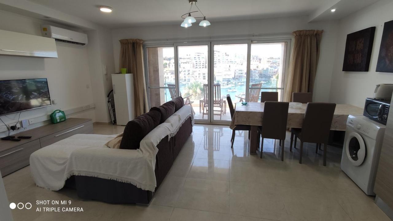Aquamarine Sea Front Apartments - Third Floor 马尔萨斯卡拉 外观 照片