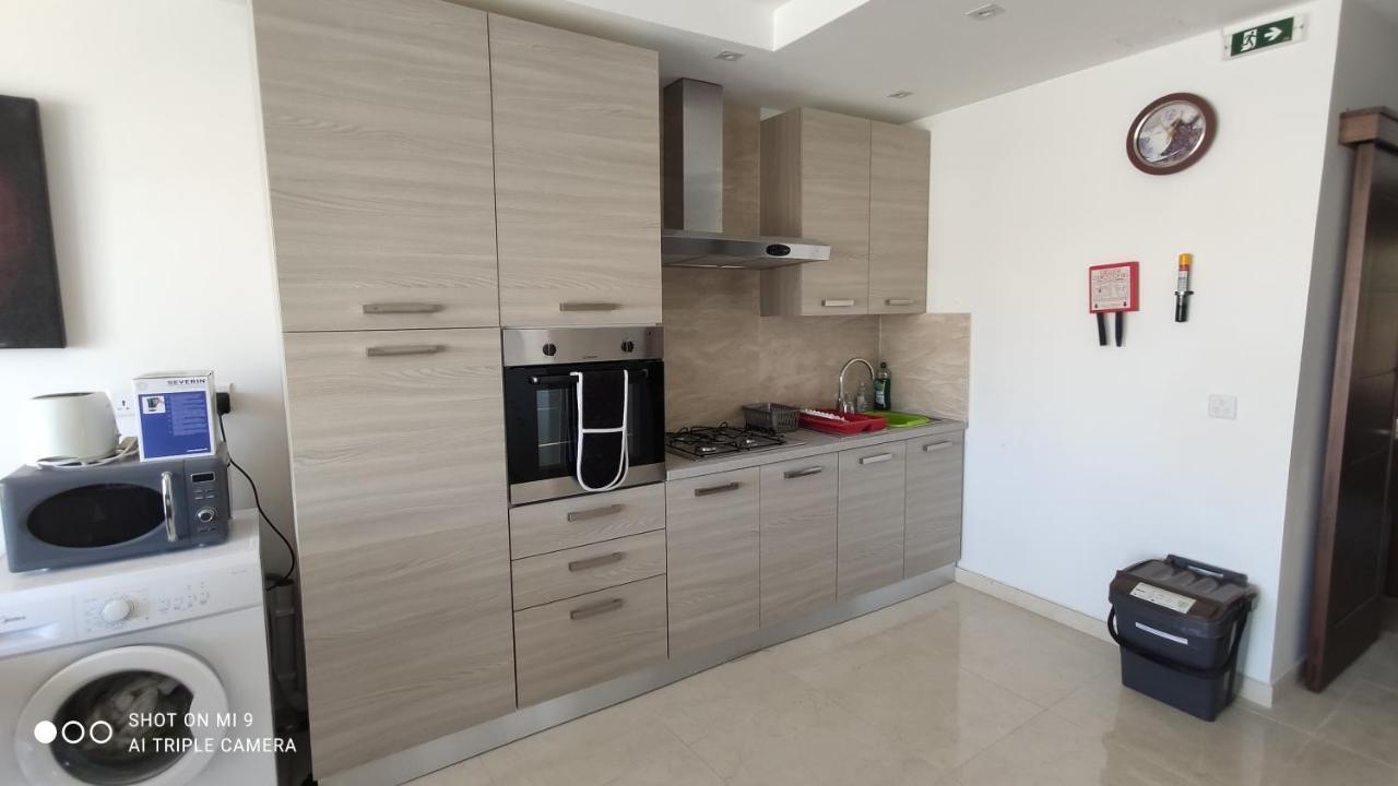Aquamarine Sea Front Apartments - Third Floor 马尔萨斯卡拉 外观 照片
